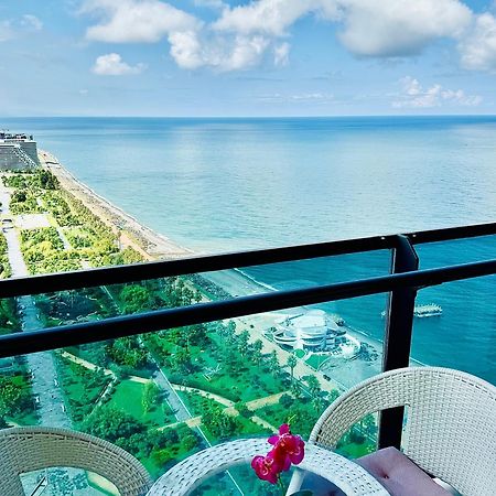 Sea View Apartments Orbi Beach Tower Batumi Exteriör bild