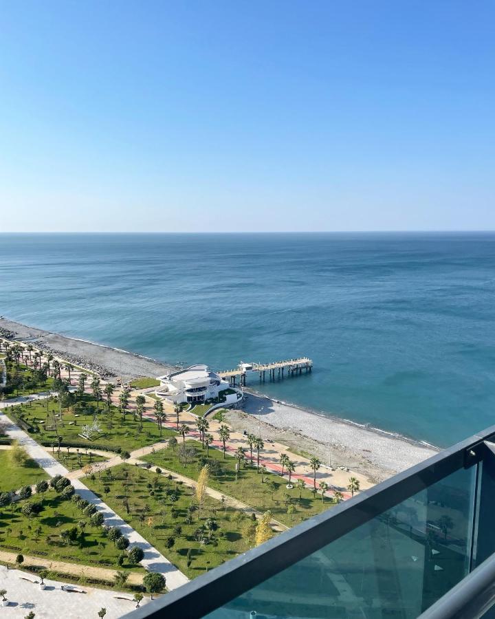Sea View Apartments Orbi Beach Tower Batumi Exteriör bild