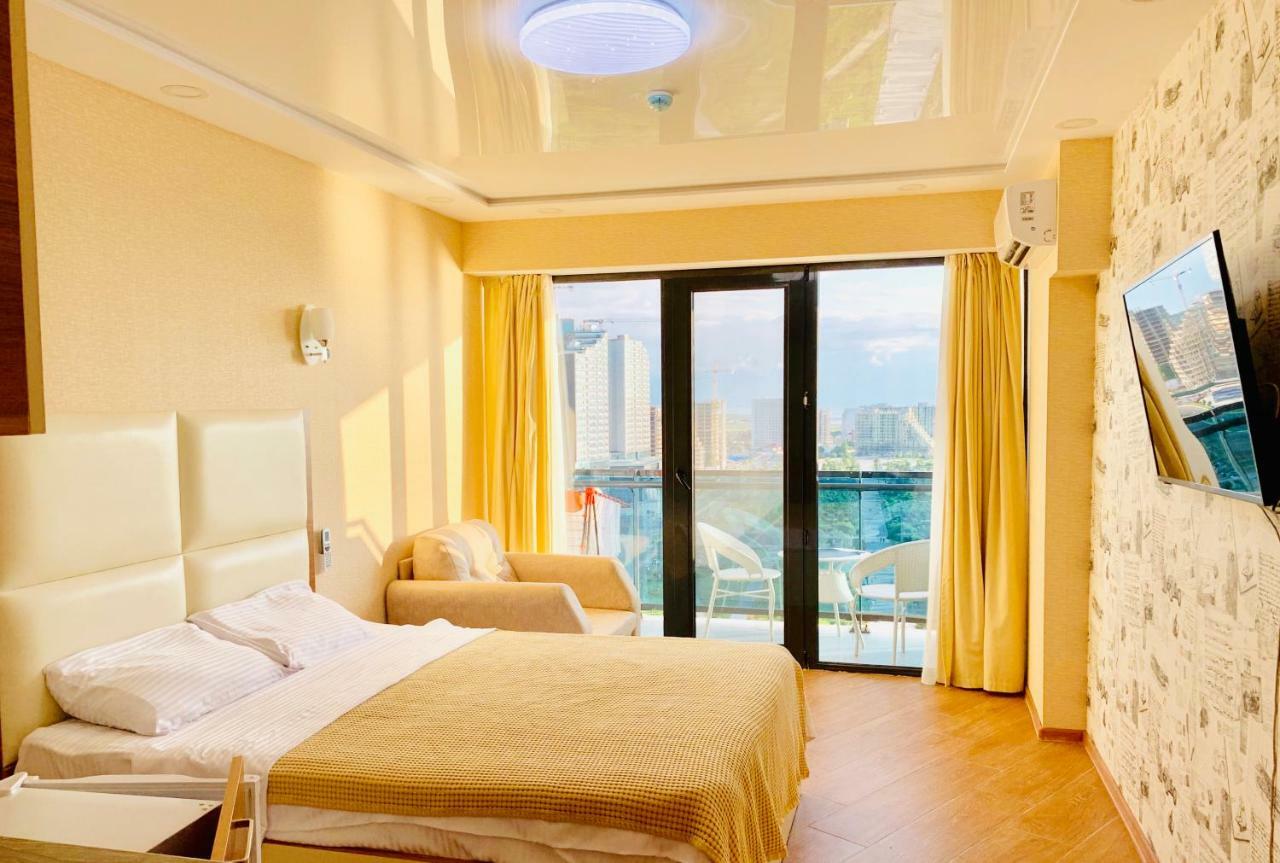 Sea View Apartments Orbi Beach Tower Batumi Exteriör bild